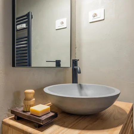 Eos Retreat In Trastevere With Pool * Рим